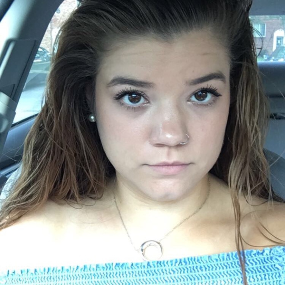 Meet your Posher, Emma